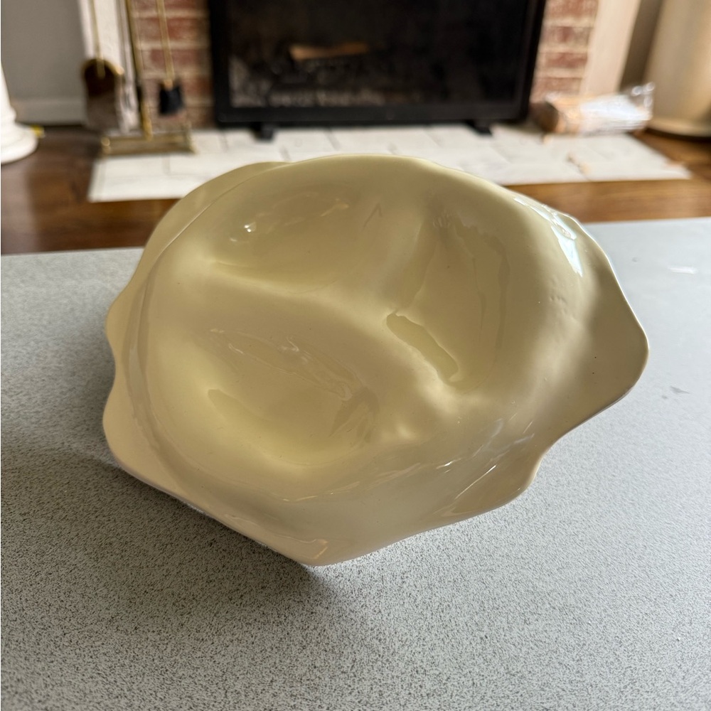 Handmade Cream Ceramic Dish - Picture 5 of 6